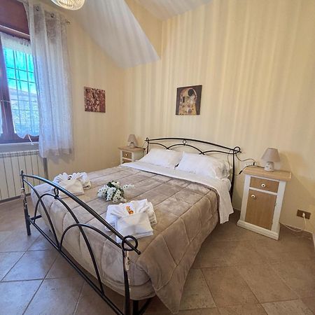 Apartament A Casa Di Iole Fiumicino Zewnętrze zdjęcie
