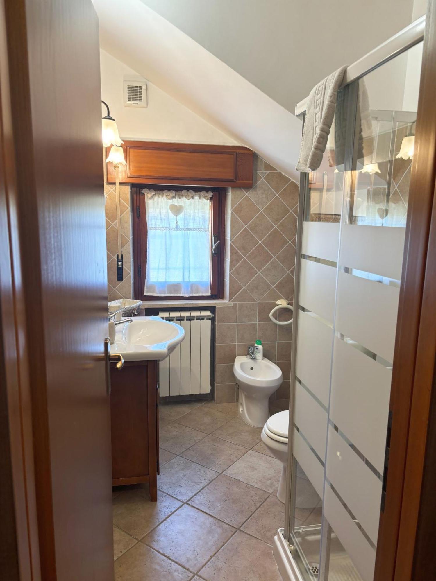 Apartament A Casa Di Iole Fiumicino Zewnętrze zdjęcie